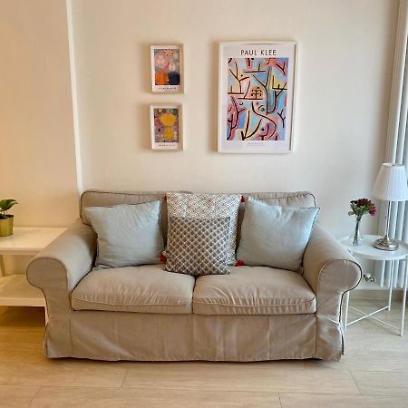 Modern City Apartment Modena Luaran gambar