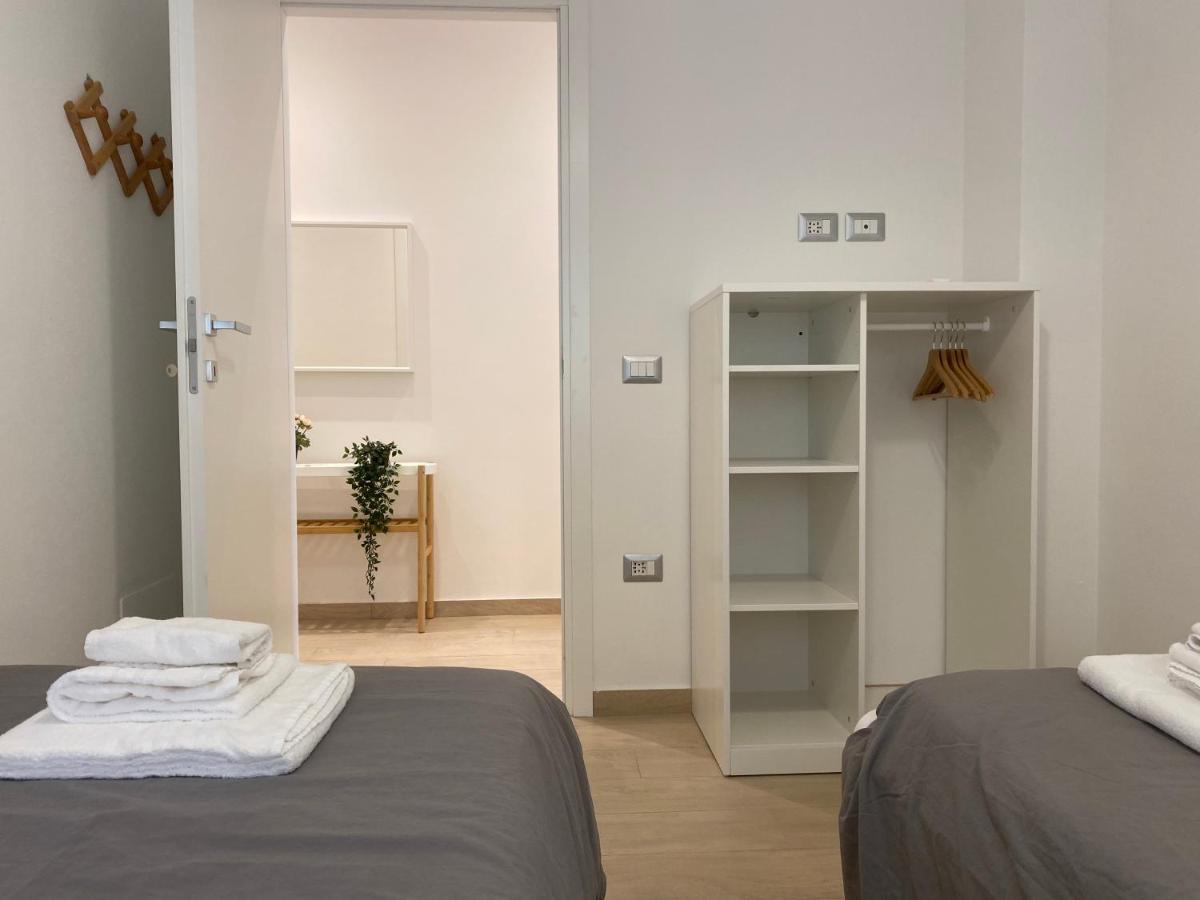 Modern City Apartment Modena Luaran gambar