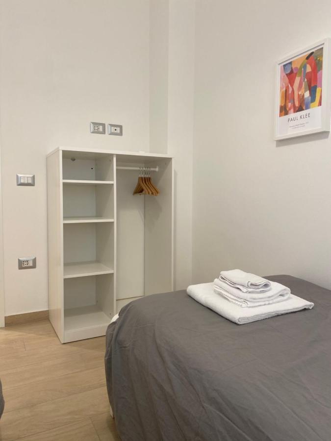 Modern City Apartment Modena Luaran gambar