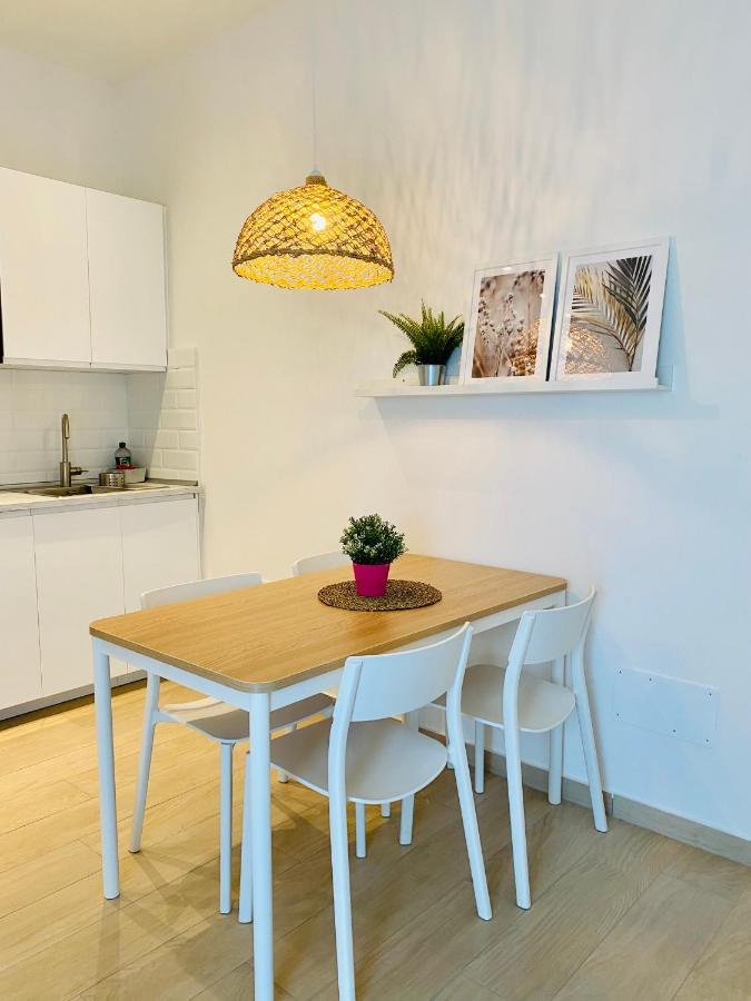 Modern City Apartment Modena Luaran gambar