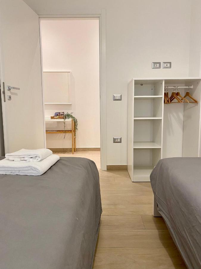 Modern City Apartment Modena Luaran gambar